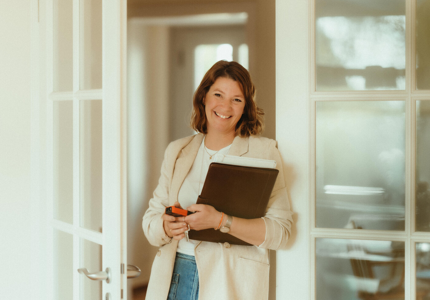 Fragen an Roxana Dallmann - Dallmann Immobilien - Minden Ich arbeite mit Immobilien…